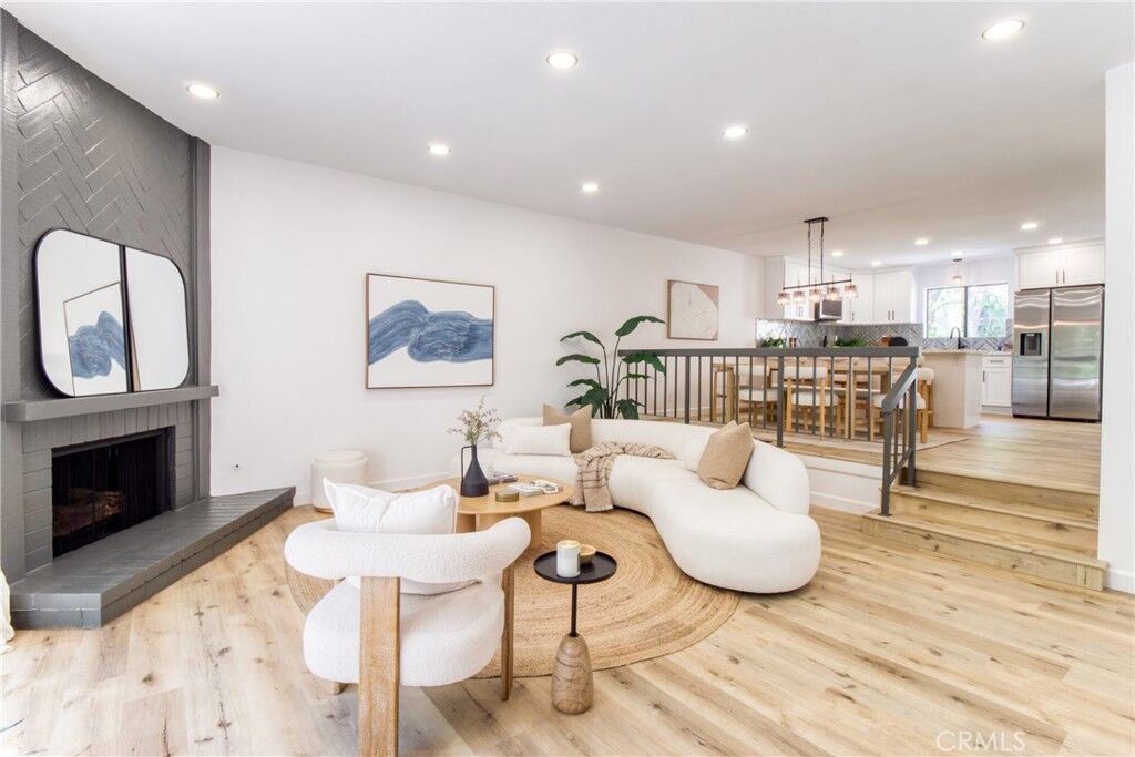 Property Photo: 21900 Marylee Street 293 CA 91367