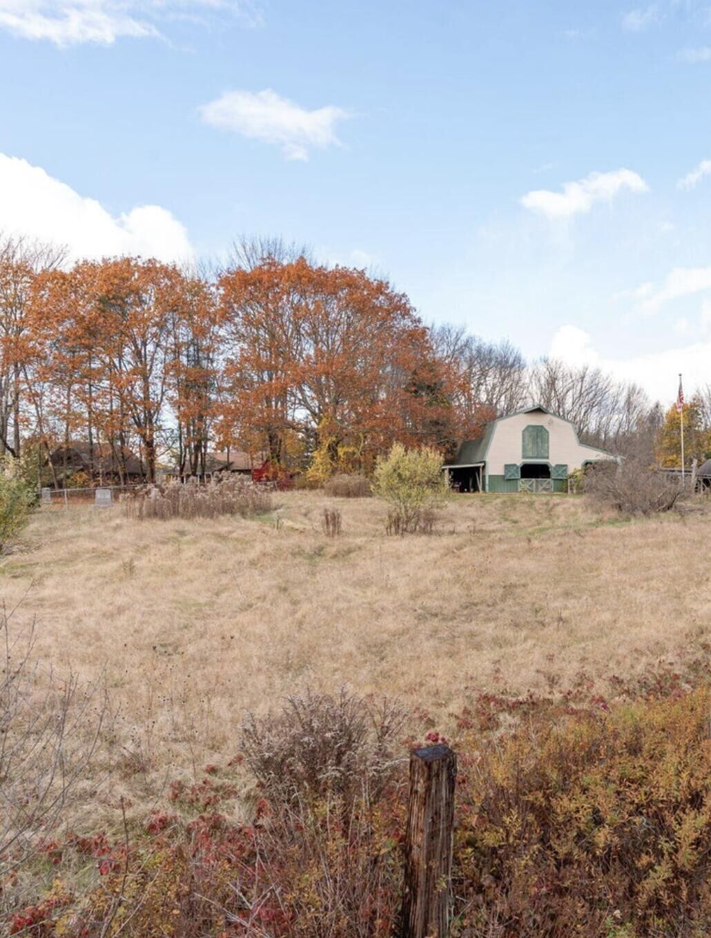 Property Photo: 9B Burnham Road ME 04038