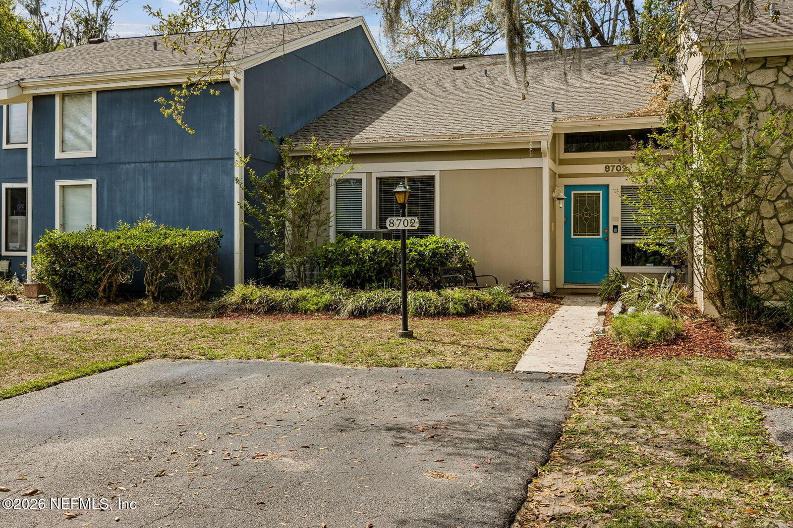Property Photo:  8702 Como Lake Drive  FL 32256 