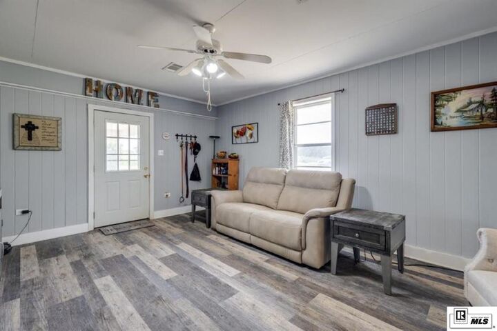 Property Photo:  331 Seymore Road  LA 71219 