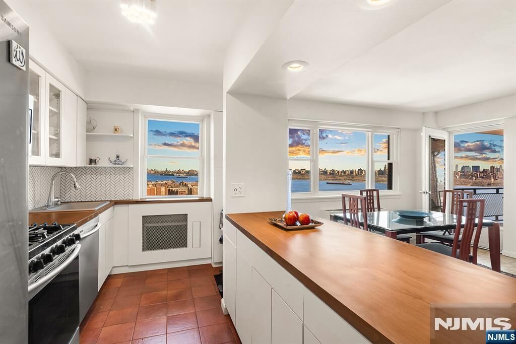 Property Photo: 8800 E Boulevard East 005E NJ 07047
