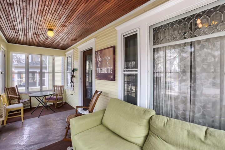 Property Photo:  3041 12th Avenue S  MN 55407 