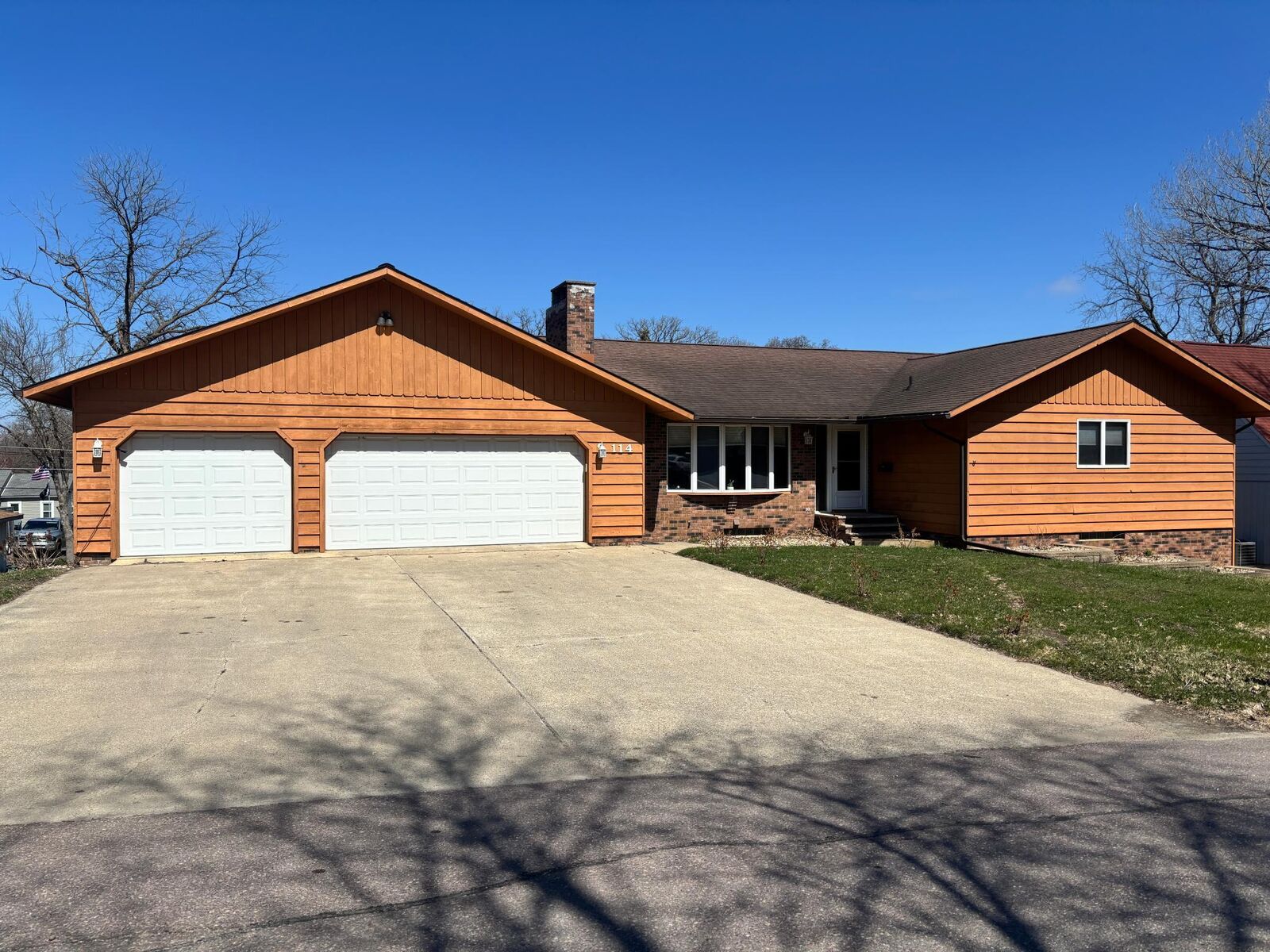 Property Photo:  114 Oak Ridge Road  MN 56031 