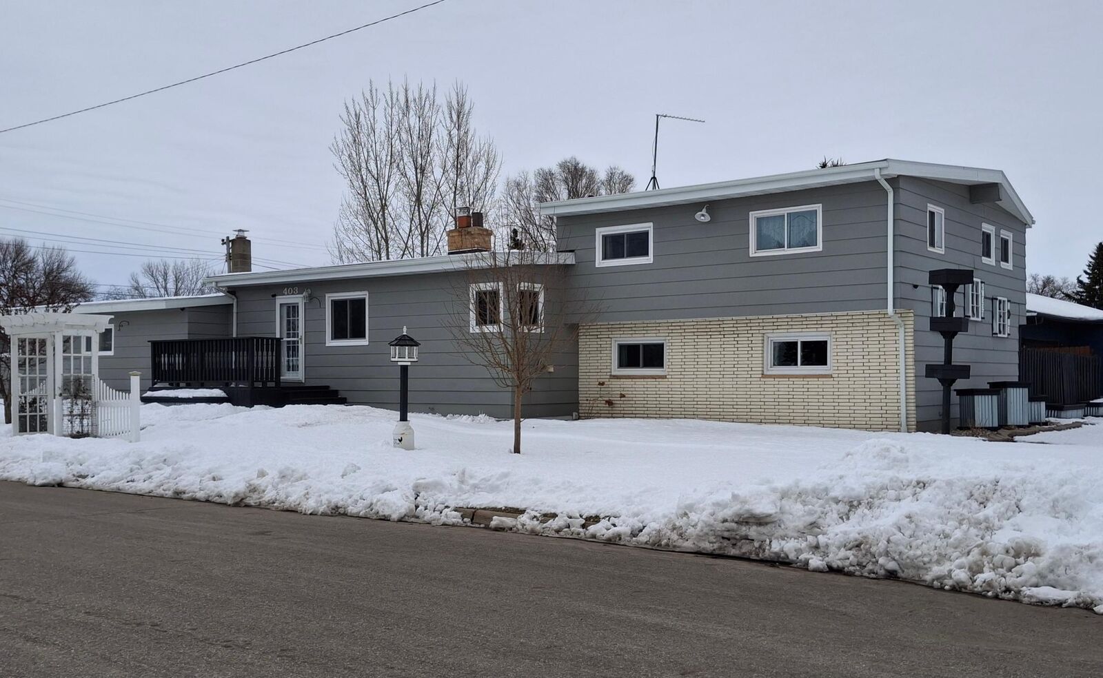 Property Photo: 403 3rd Avenue NW MN 56529