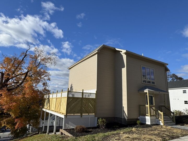 Property Photo:  41 Westminster St  MA 01605 