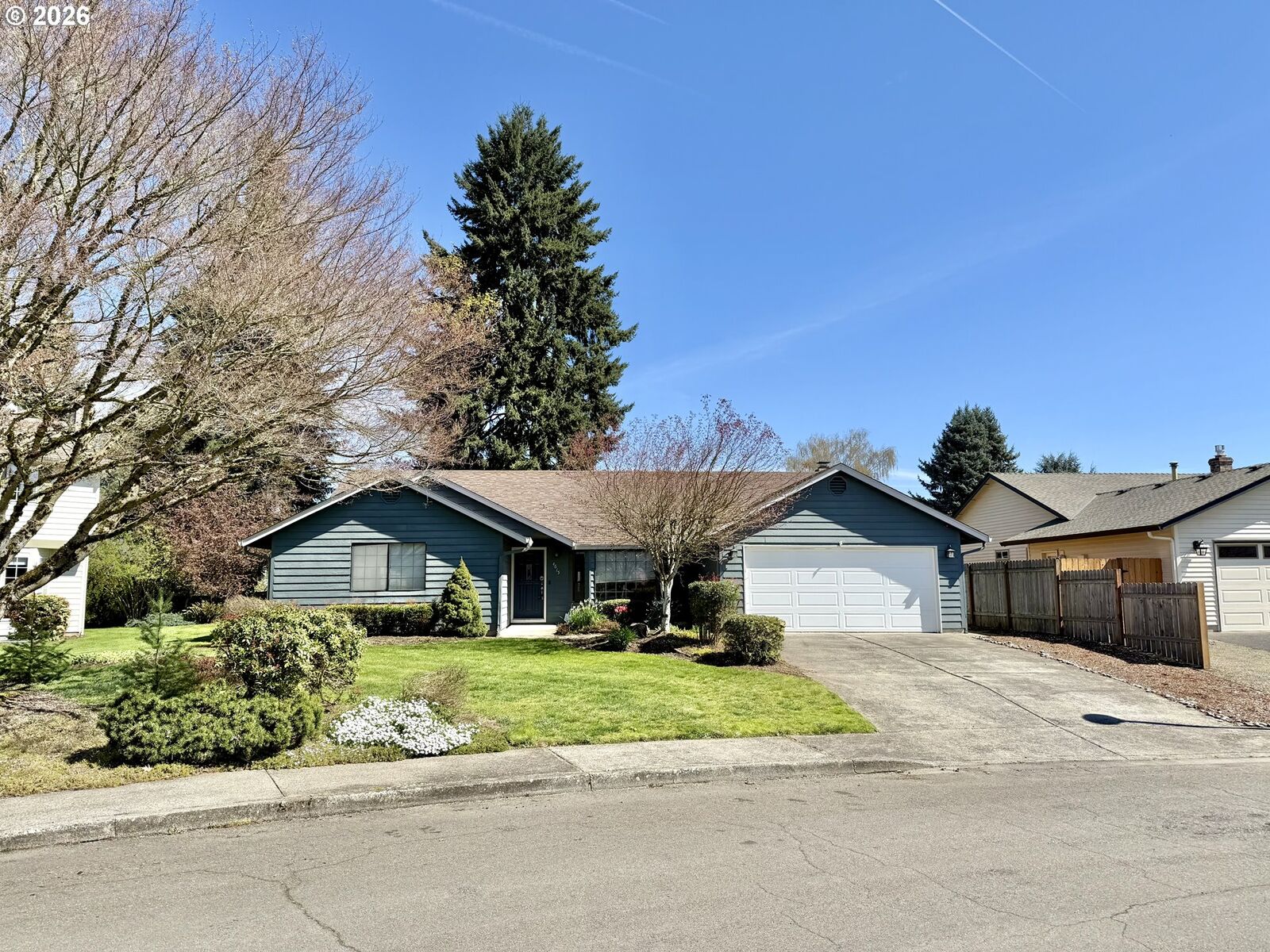 Property Photo: 4615 NE 25th Ct WA 98663