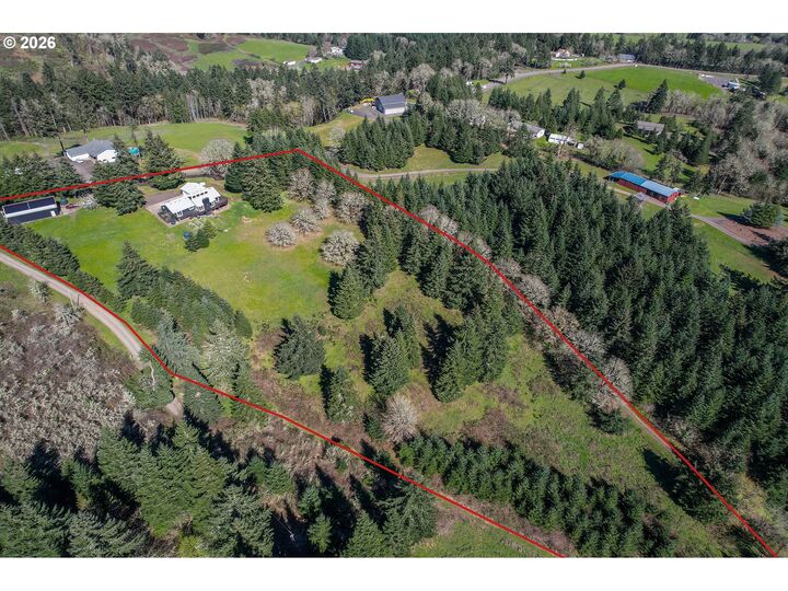 Property Photo: 14390 Orchard Knob Rd OR 97338