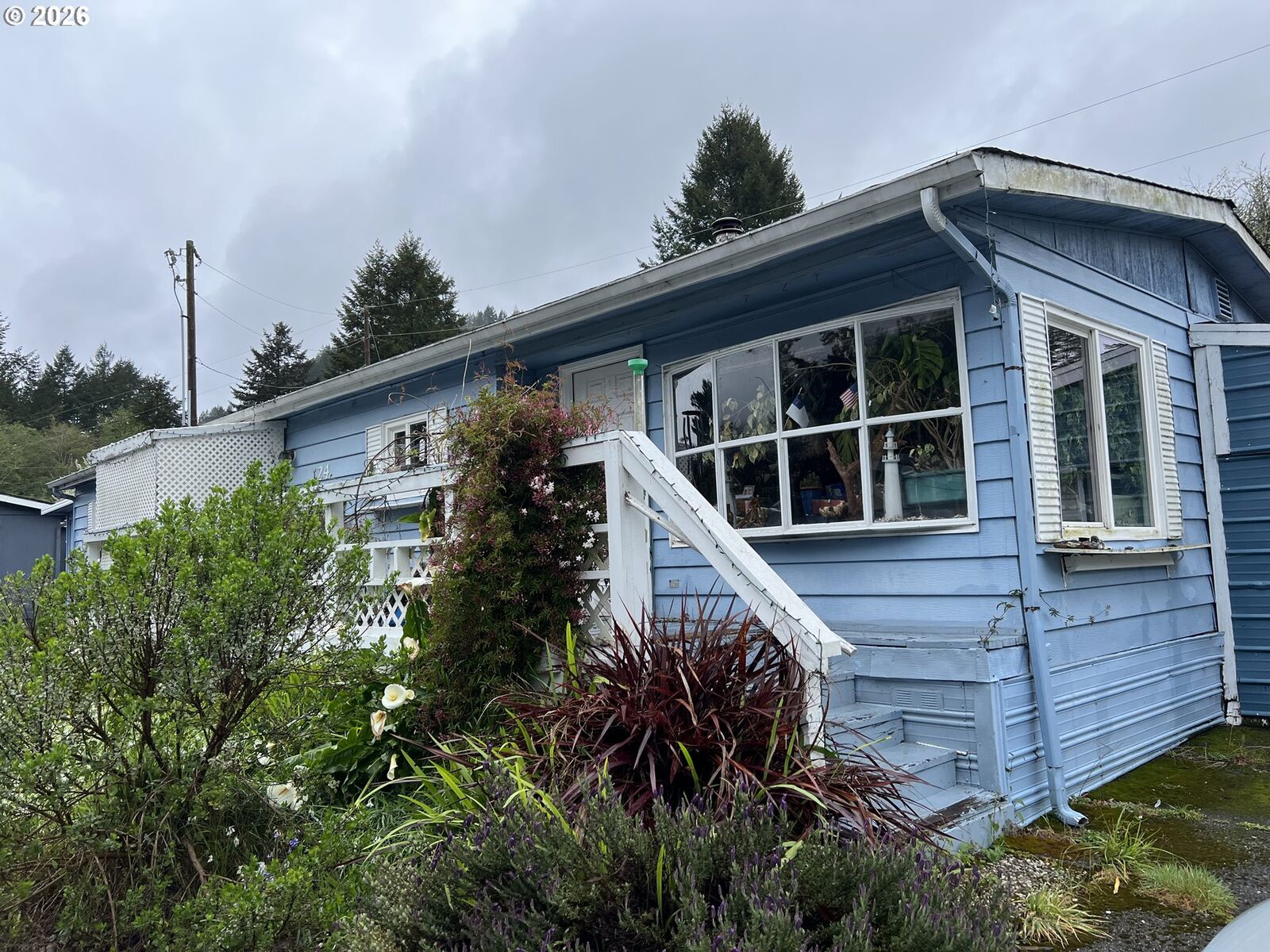 Property Photo:  98825 Pleasant Hill Dr  OR 97415 
