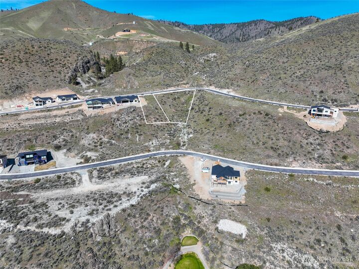 Property Photo:  905 & 909  Long Drive  WA 98816 