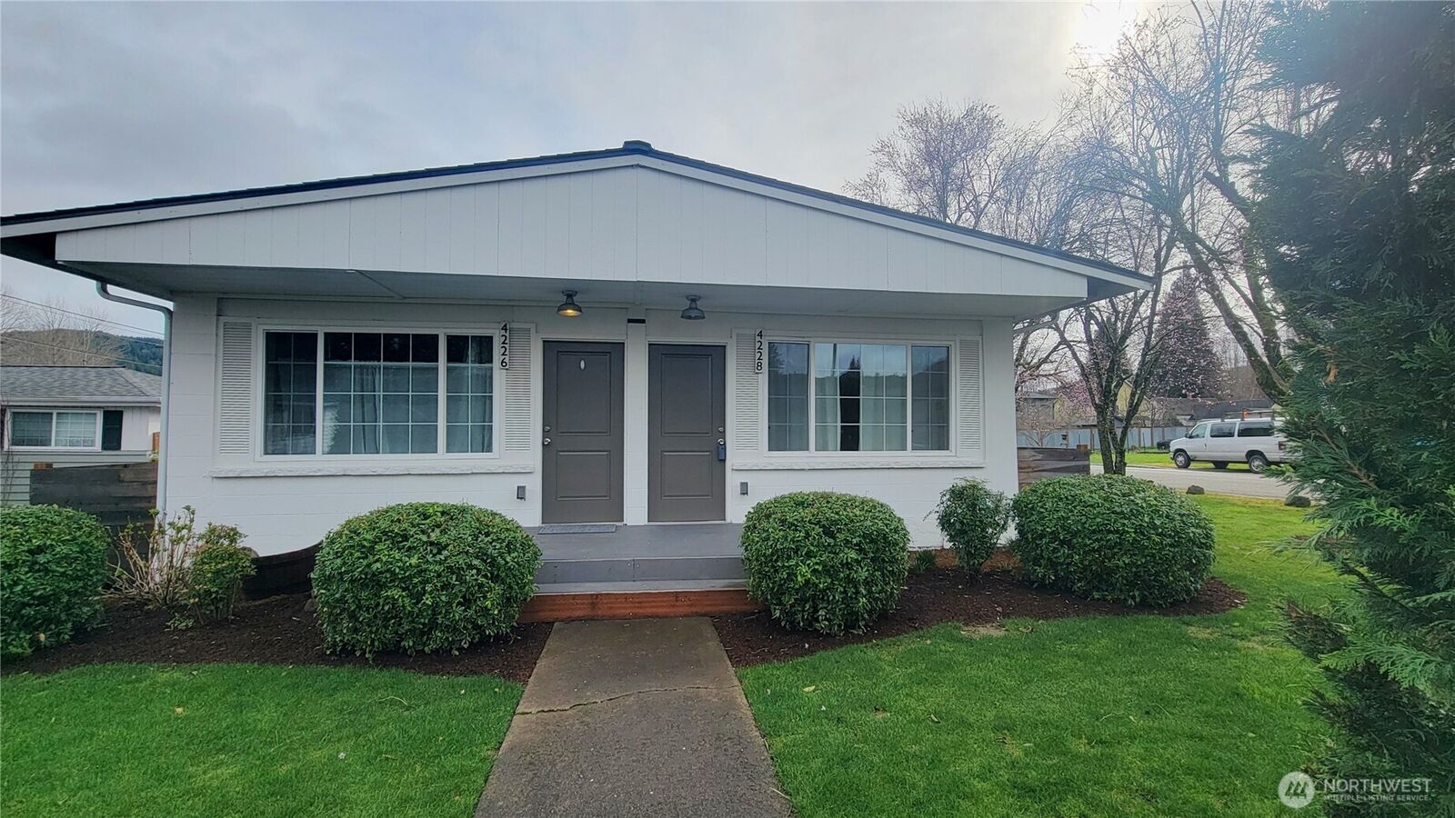 Property Photo:  4228  337th Place SE  WA 98024 