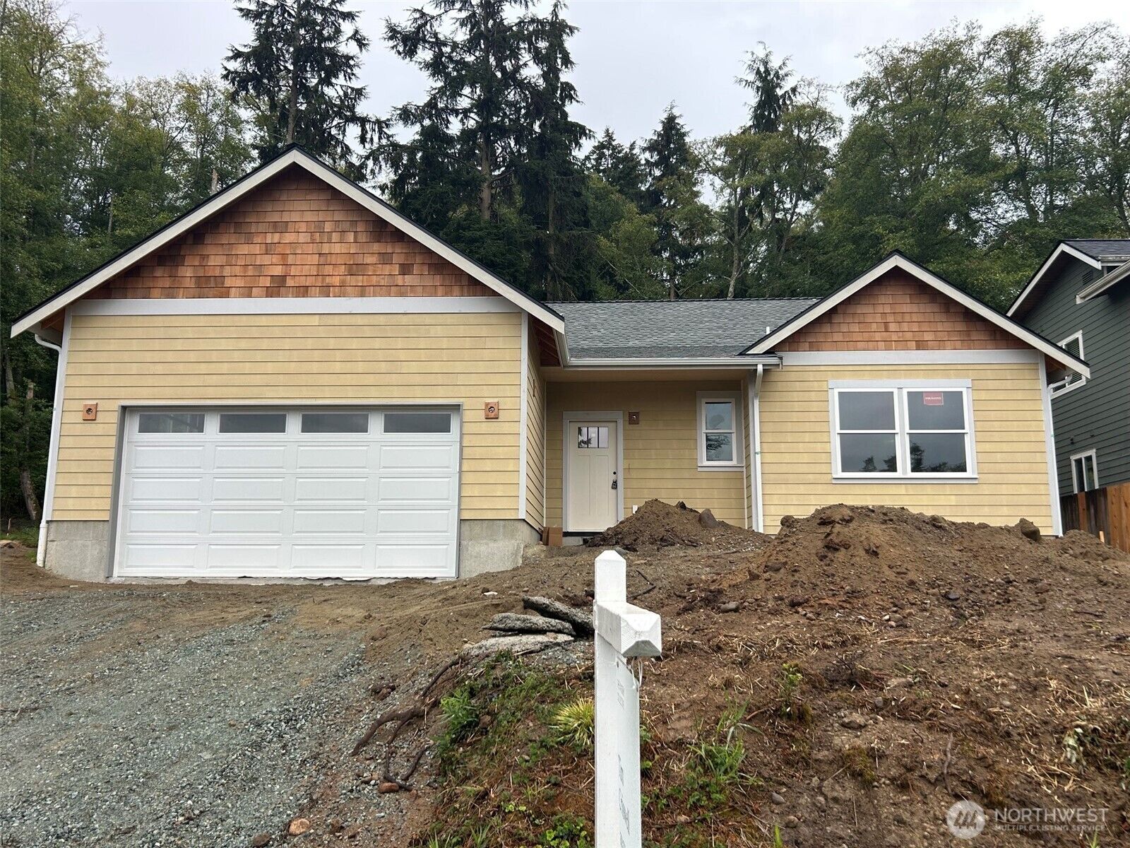 Property Photo: 1806 Twin Oaks Lane WA 98249