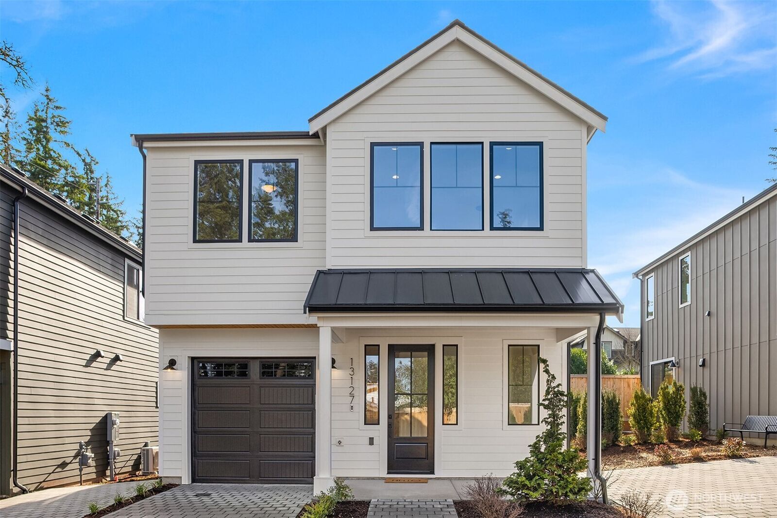 Property Photo:  13123 NE 87th Lane  WA 98033 