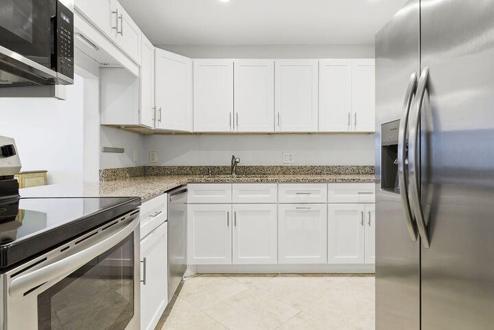 Property Photo: 1516 S Lakeside Drive #110 FL 33460