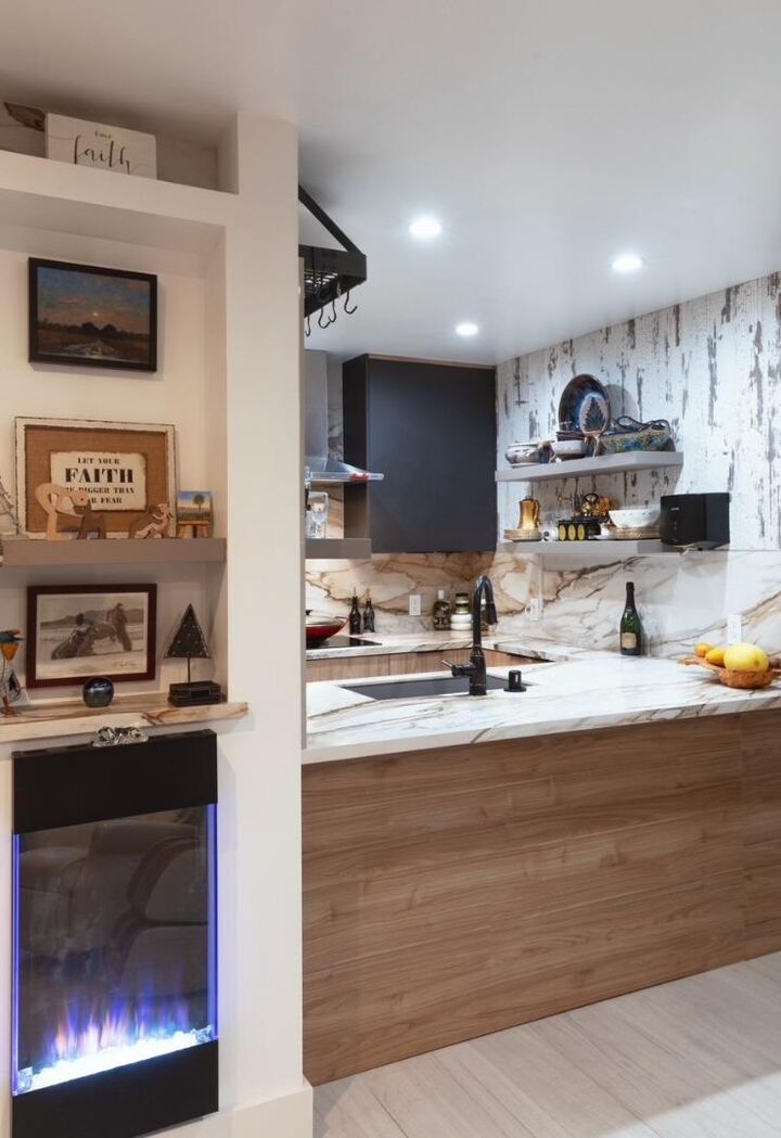 Property Photo: 324 Catalpa Street 111 CA 94401