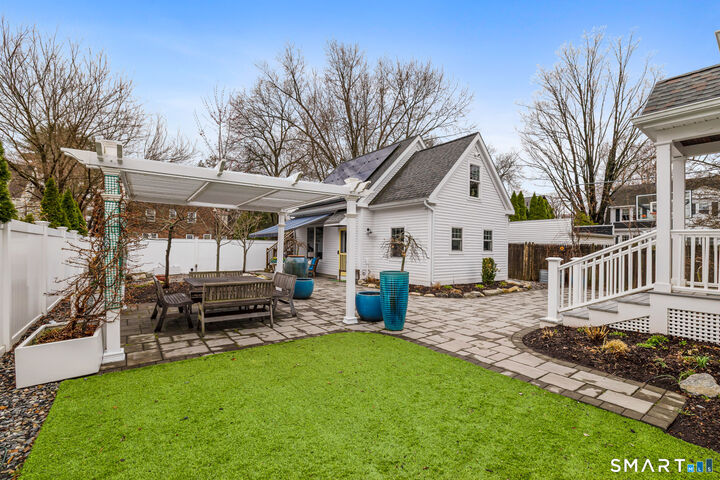 Property Photo:  37 Ellsworth Road  CT 06107 