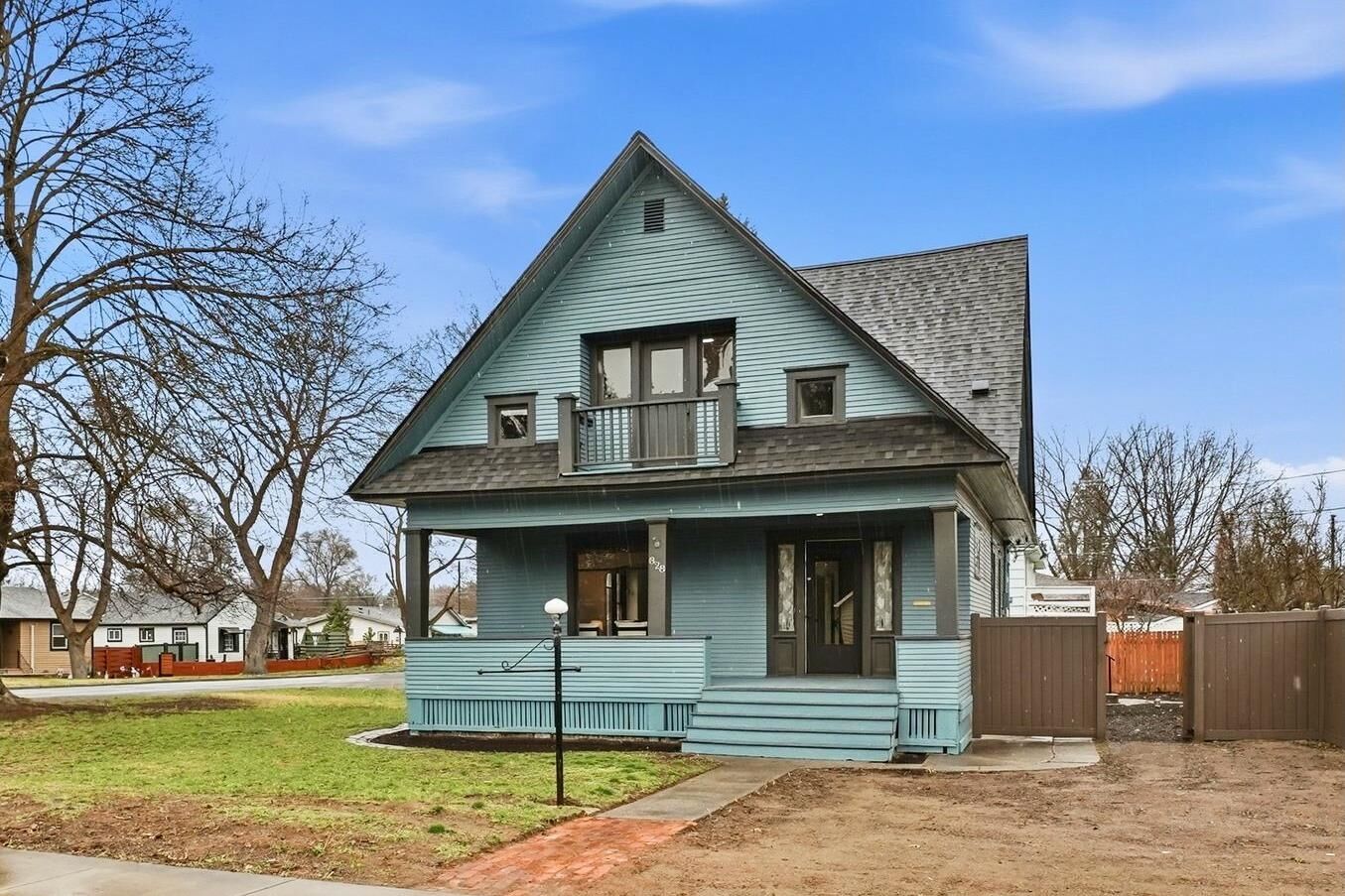 Property Photo: 828 W Nebraska Ave WA 99205