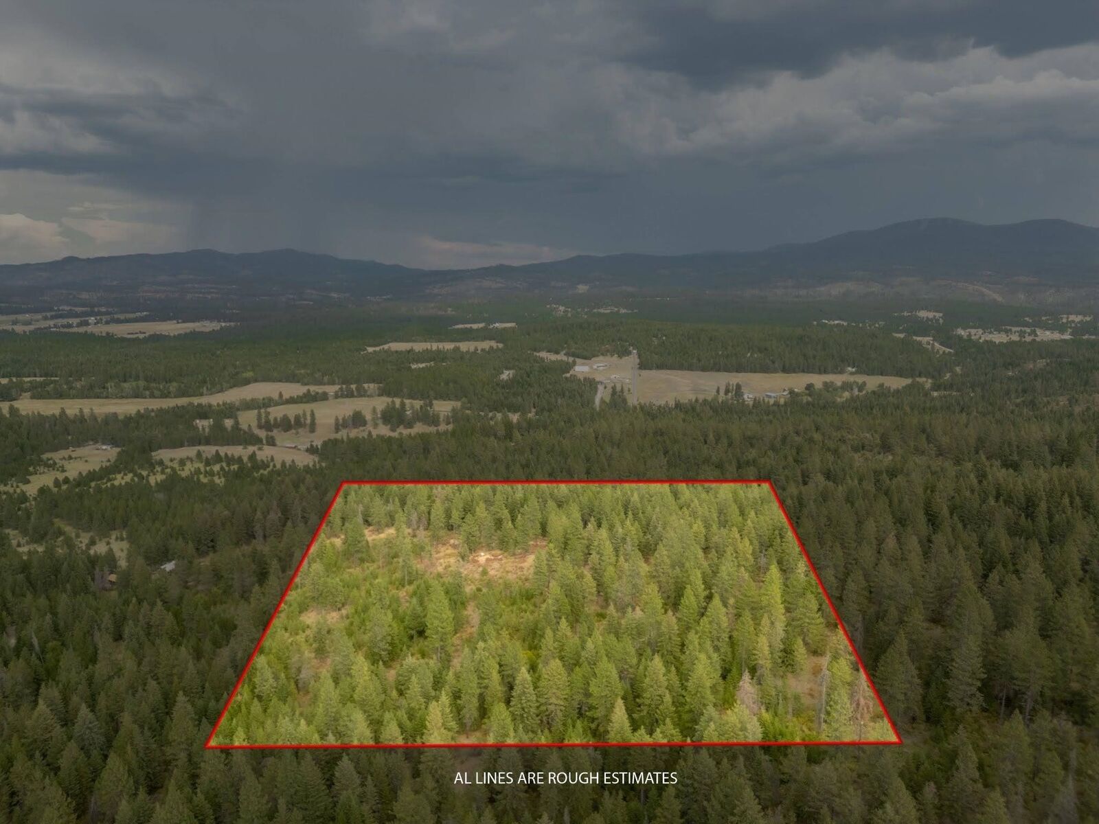 Property Photo:  84xx Lodge Pole Ln  WA 99003 