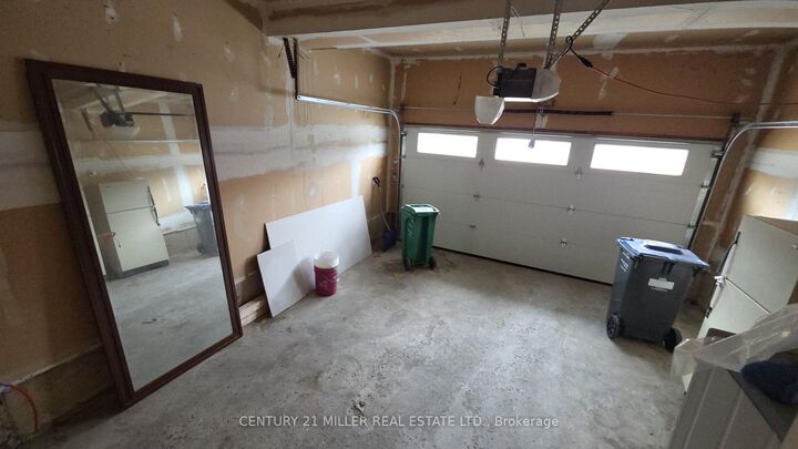 Property Photo:  133 Creditstone Road  ON L6Y 4G3 