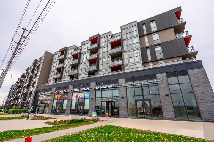 5240 Dundas Street B418 — photo 1