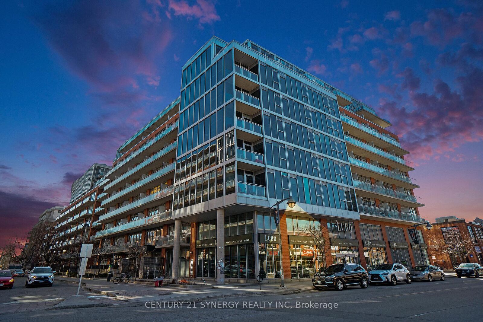 Property Photo:  340 McLeod Street 633  ON K2P 1A4 