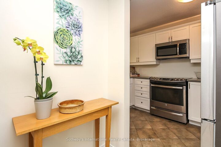Property Photo: 771 Johnston Park Avenue ON L9Y 5C7