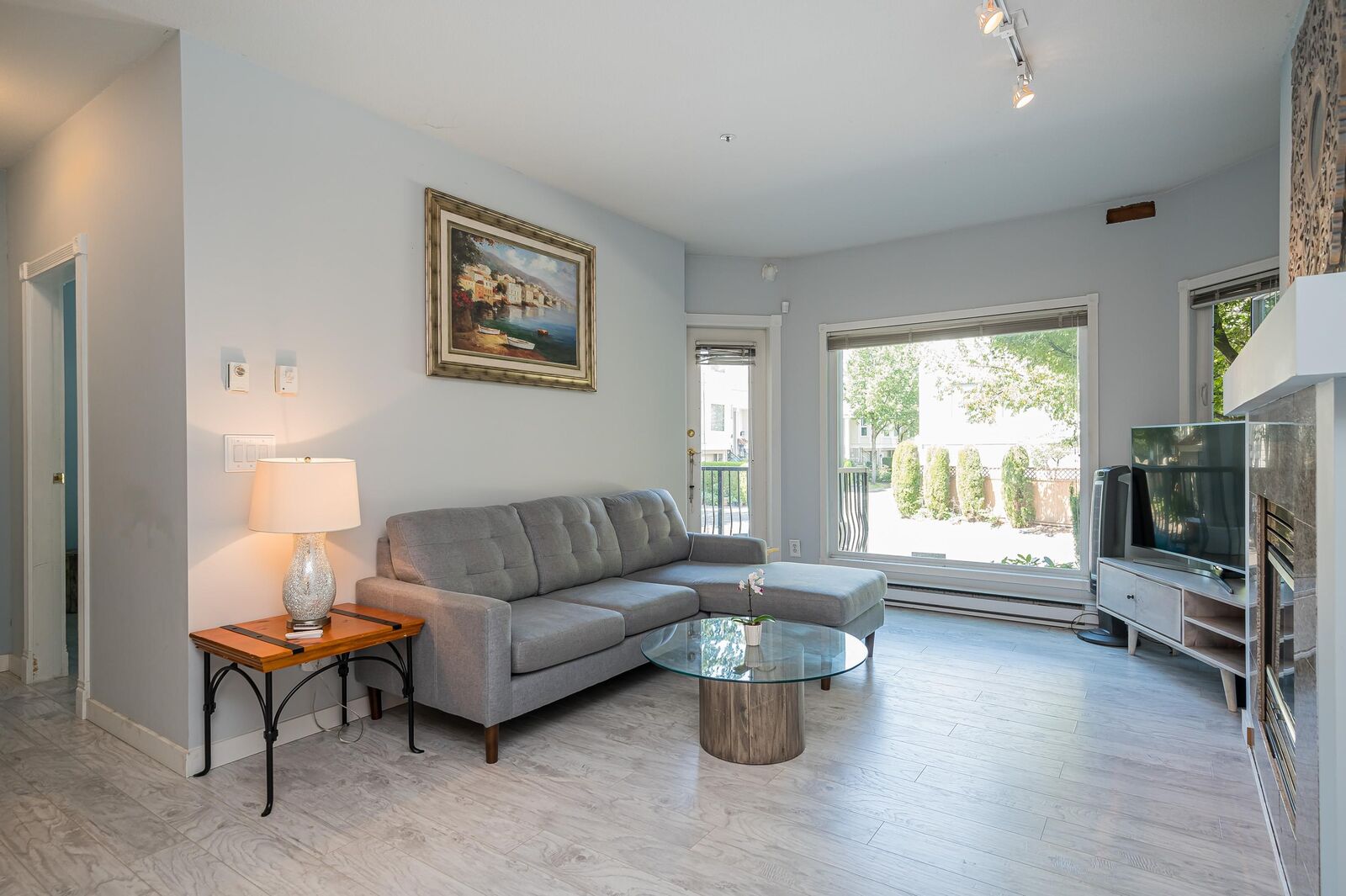 Property Photo: 10320 156 Street 114 BC V3W 0W8