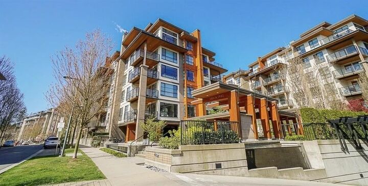 Property Photo:  5983 Gray Avenue Ph17  BC V6S 0G8 