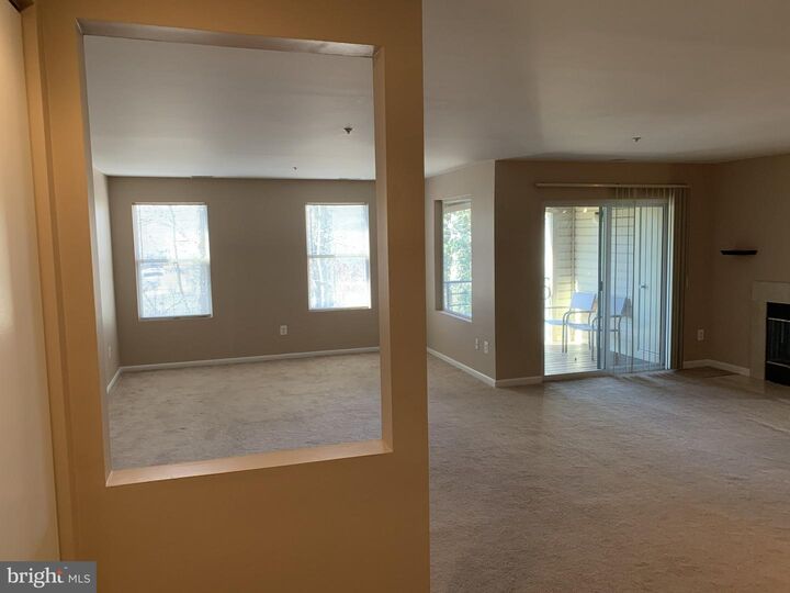 Property Photo: 40 Hearthstone Court G MD 21403