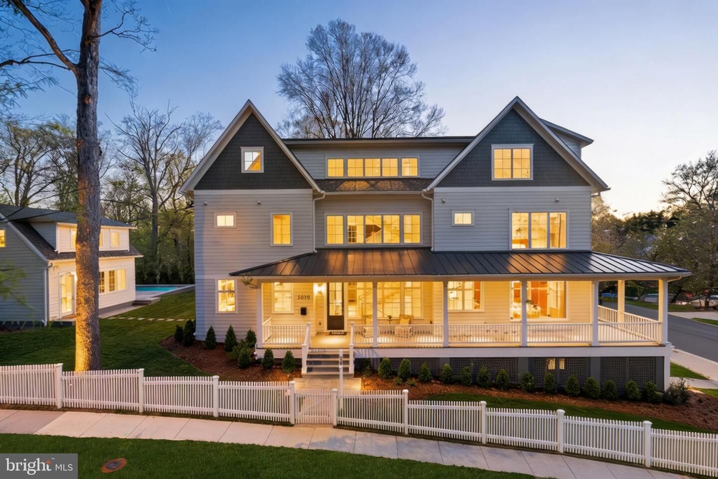 Property Photo: 5070 Millwood Lane NW DC 20016