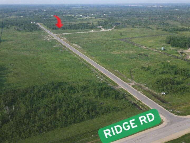 Property Photo: 16 Jays Hollow Bay MB R0A 1V0