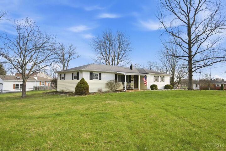 Property Photo:  15 Sunny Lane  OH 45065 