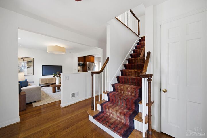 Property Photo: 2750 Lower Grandin Road OH 45208