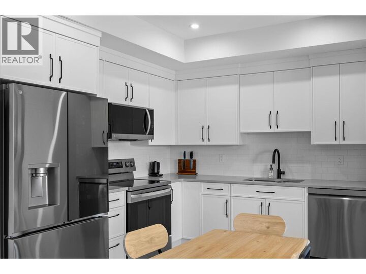 Property Photo: 321 Centre Avenue 102 BC V2C 0M6