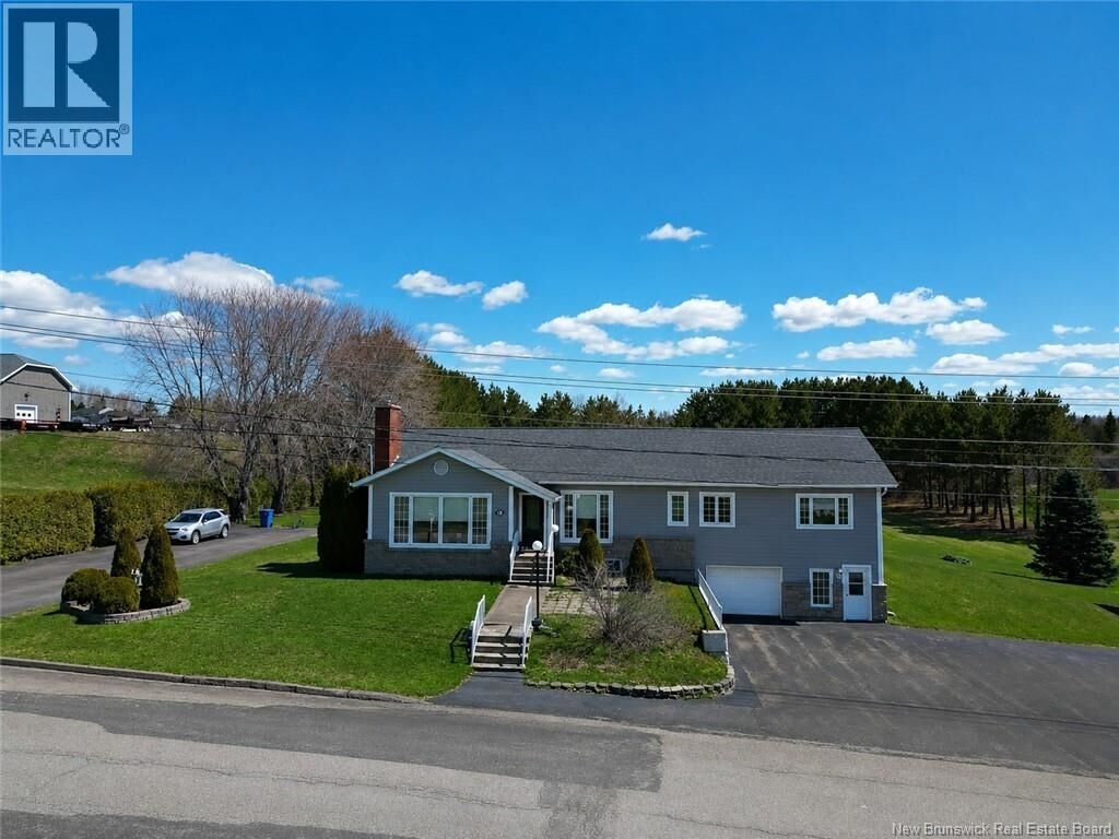 4 bed Grand Falls home for sale: 68 Theriault Street, Grand Falls, NB ...