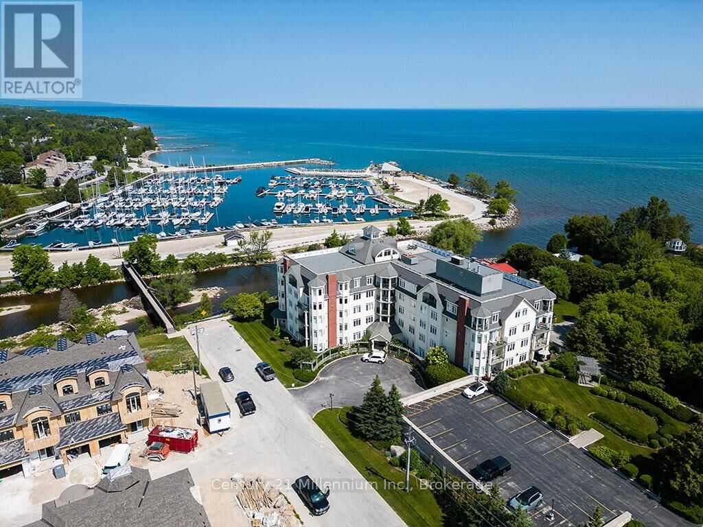 Photo de la propriété: 10 Bay Street East 407 ON N0H 2P0