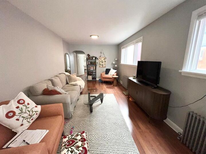 Property Photo:  505 Langevin Street  MB R2H 2V9 