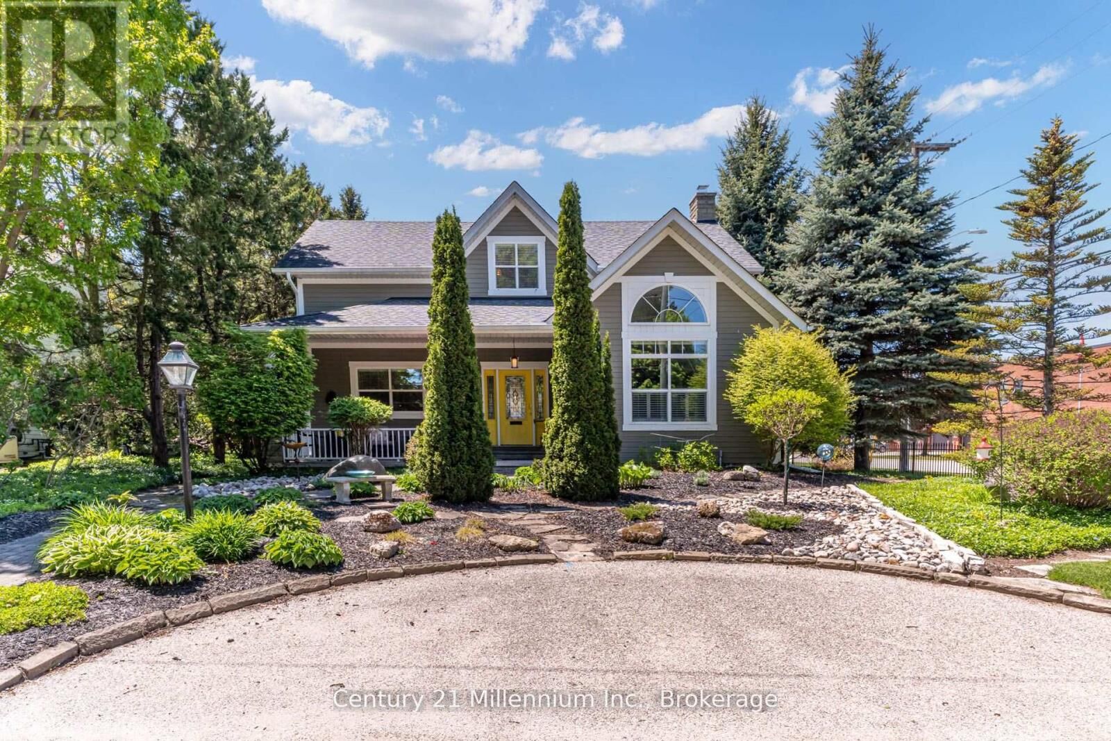 Photo de la propriété:  210 Minnesota Street  ON L9Y 3S5 