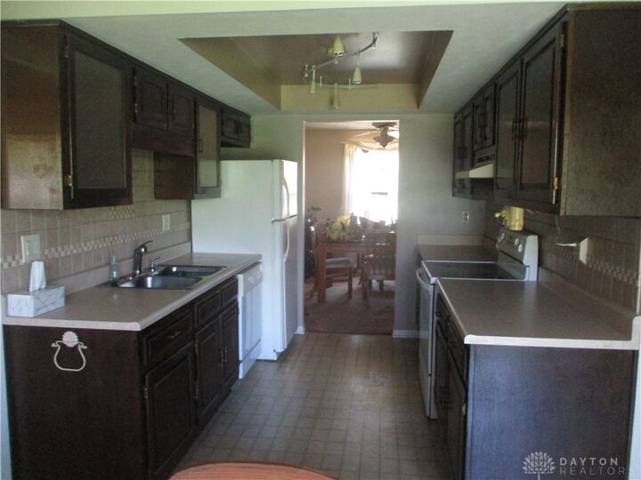Property Photo: 1921 Washington Creek Lane OH 45458