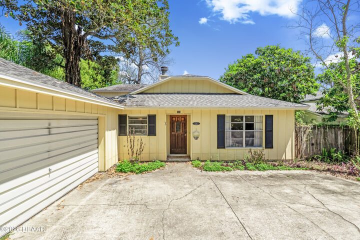 Property Photo:  189 Grove Street  FL 32174 