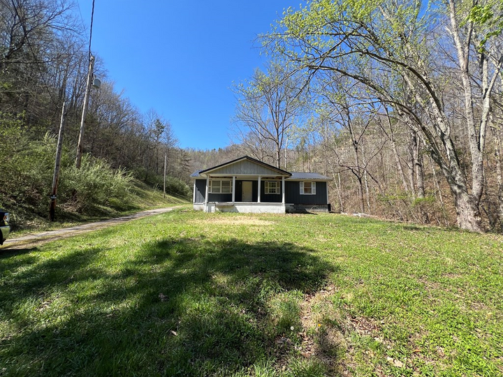 Property Photo:  90 Columbus Preece Rd  KY 41224 
