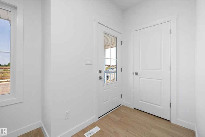 Property Photo: 127 Sereno Lane AB T8L 0Z9