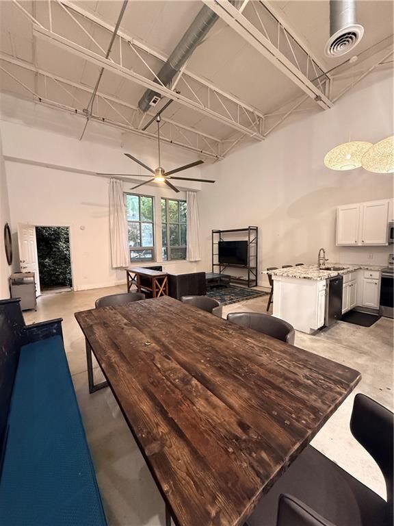 Property Photo:  807 Field Street SE  GA 30316 