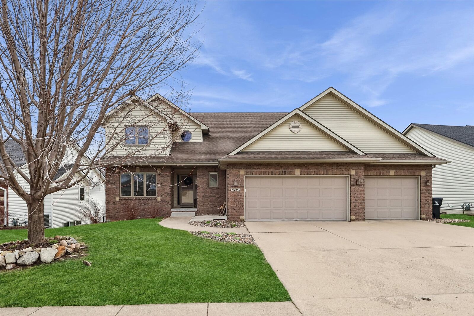 Property Photo:  1105 NW Boulder Brook Drive  IA 50023 