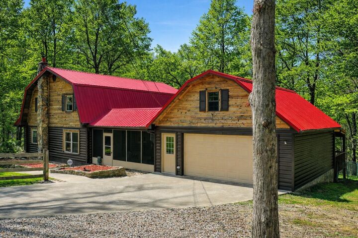 Property Photo: 366 Tom Meadows Rd KY 42649