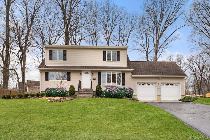 Property Photo:  5 Short Hill Road  NY 10956 