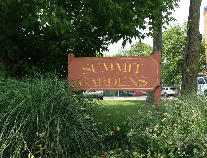 Property Photo:  37 Summit Avenue 3A  NY 10573 