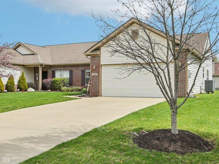 Property Photo: 7207 Brant Pointe Circle IN 46217