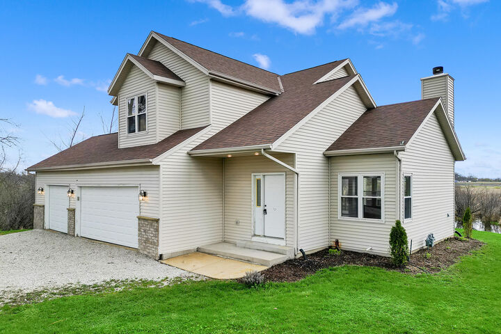 Property Photo:  7809 E Wind Lake Rd  WI 53185 