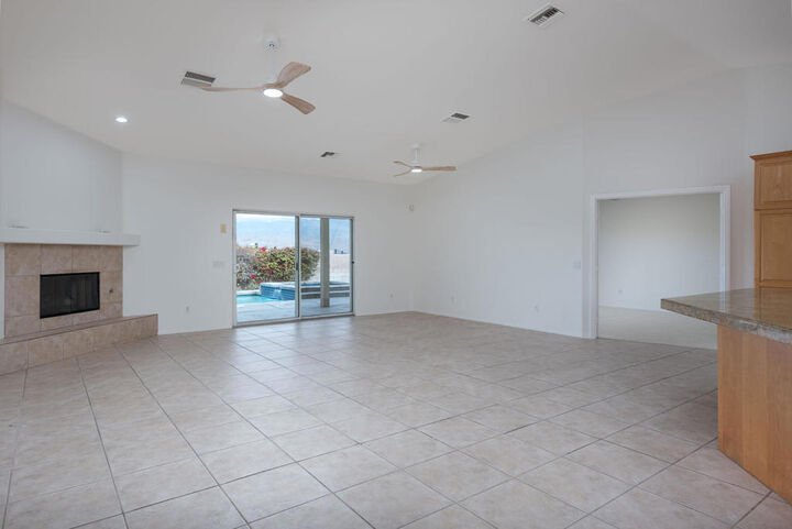 Property Photo:  74140 Scholar Lane E  CA 92211 