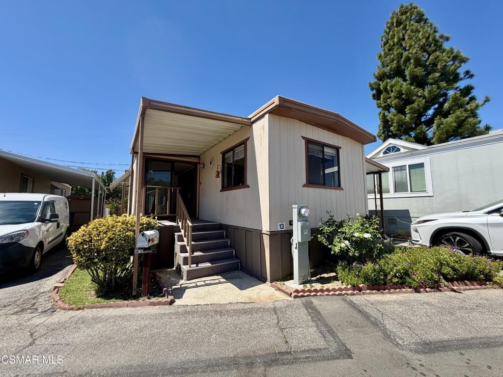 Property Photo:  5932 Los Angeles Avenue 13  CA 93063 